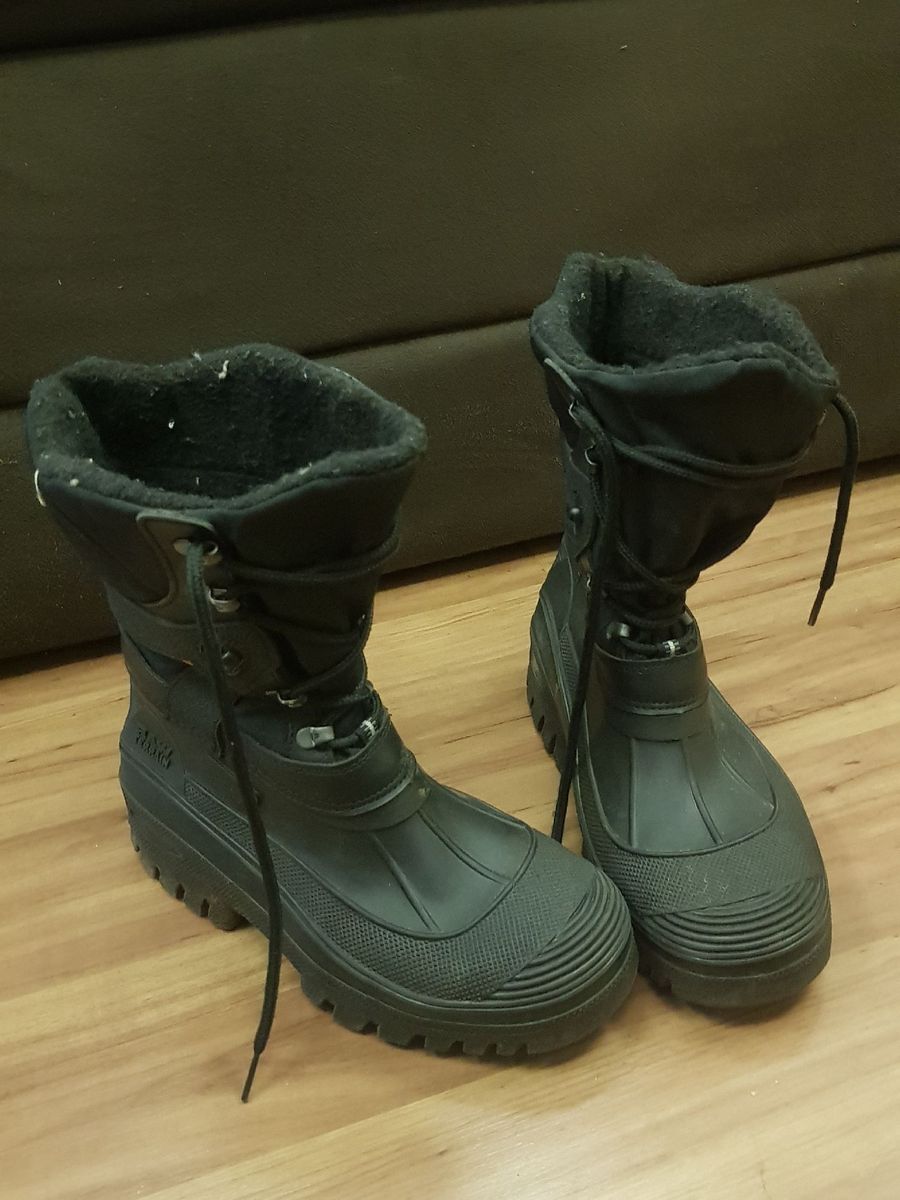 bota para neve feminina usada