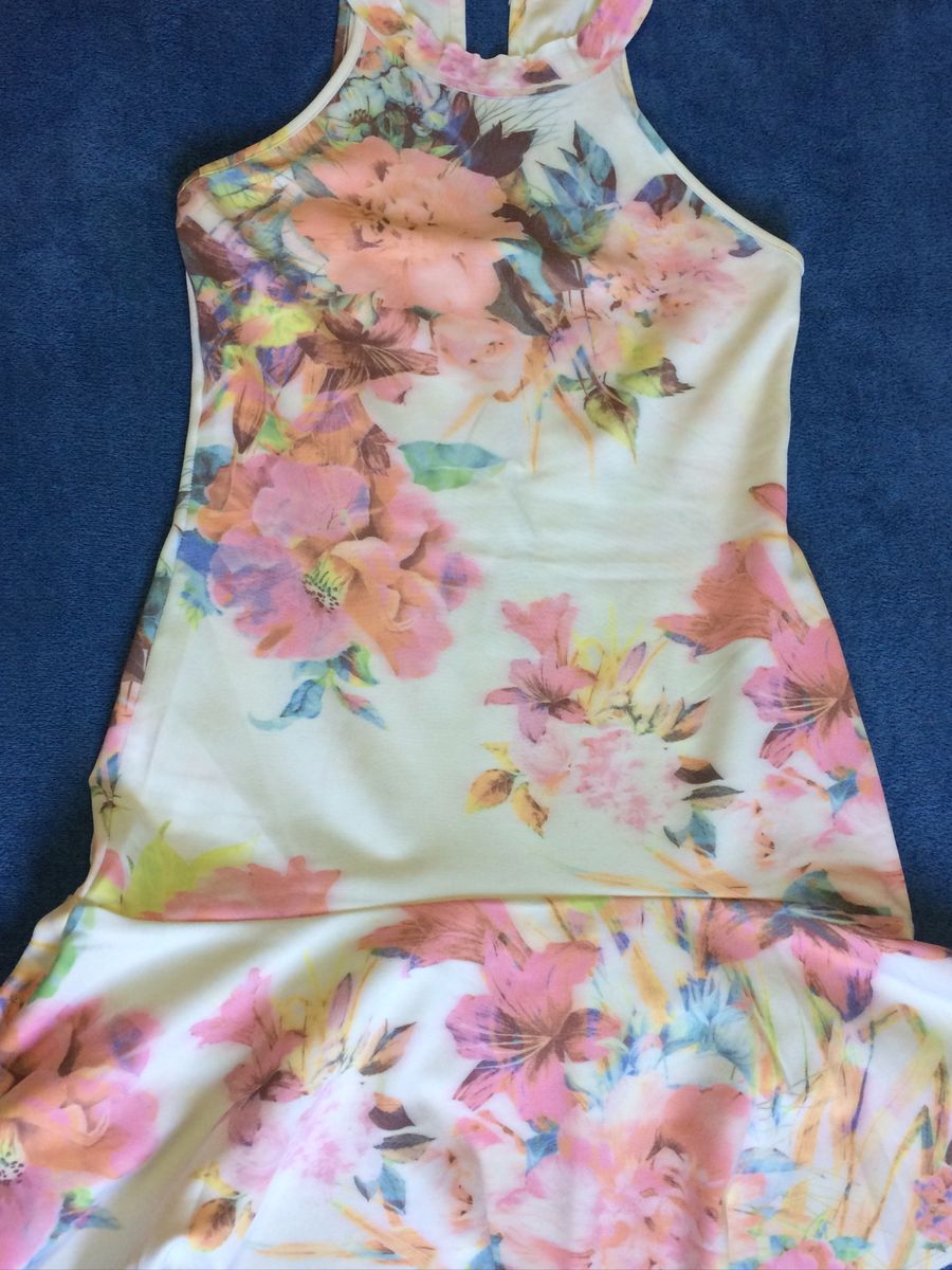 vestido colcci florido