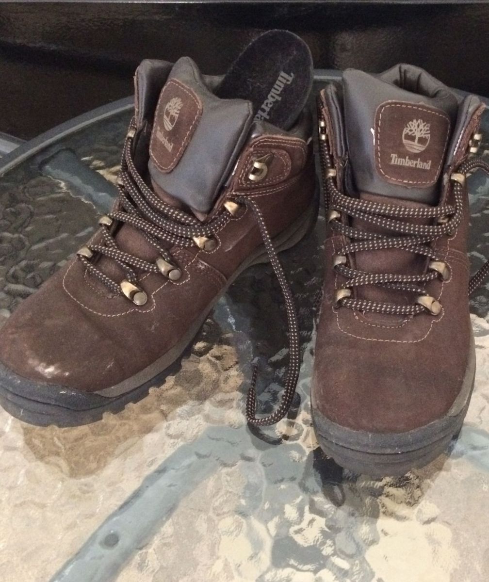 bota de escalada feminina