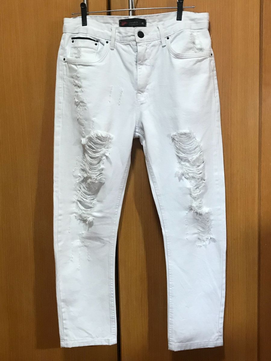 calça branca masculina rasgadinha