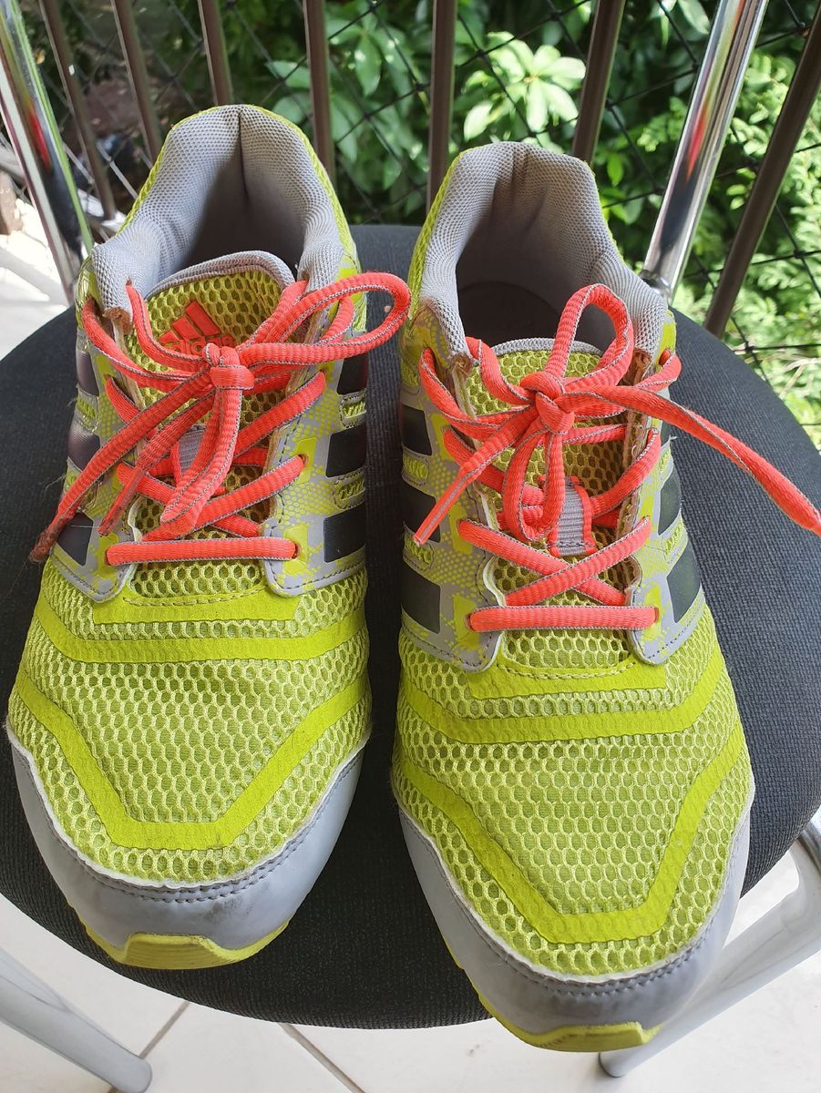 tenis neon feminino adidas