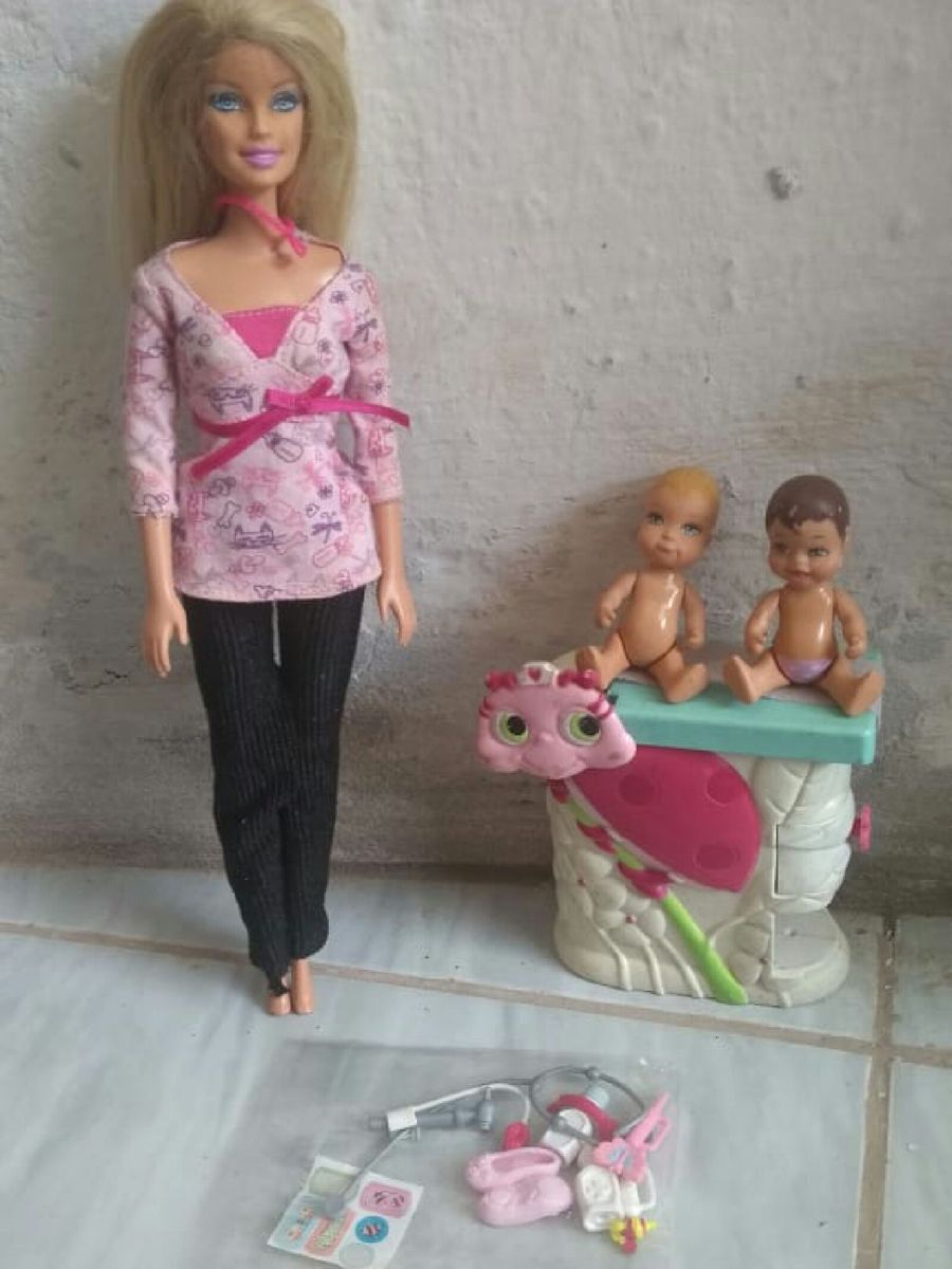 barbie pediatra