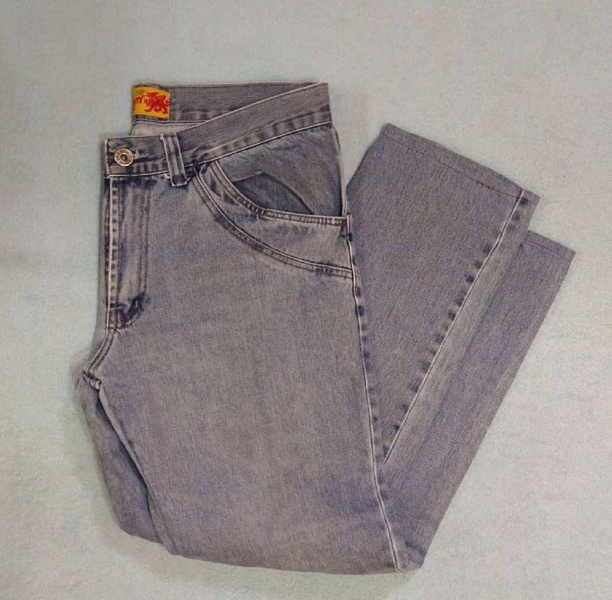 calça jeans masculina carmim