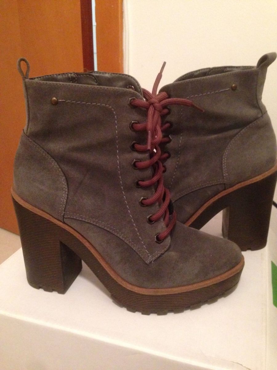 bota via marte veludo