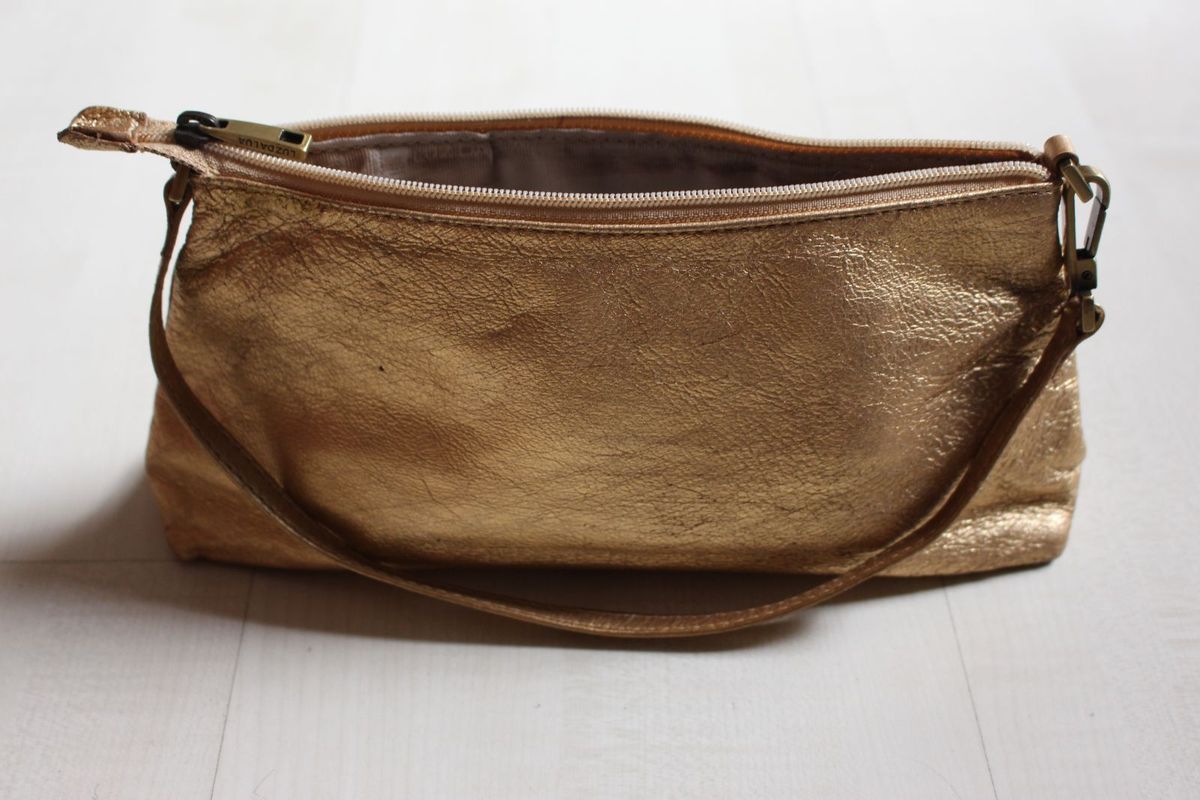 bolsa dourada luz da lua