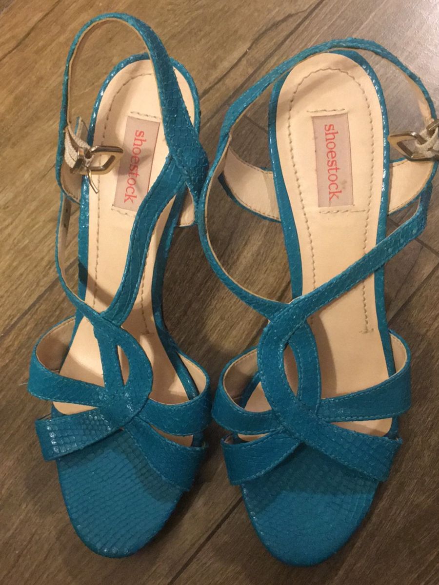 shoestock sandalias