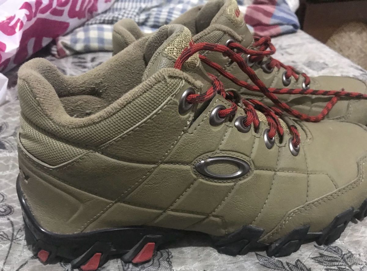 tenis oakley 100 reais