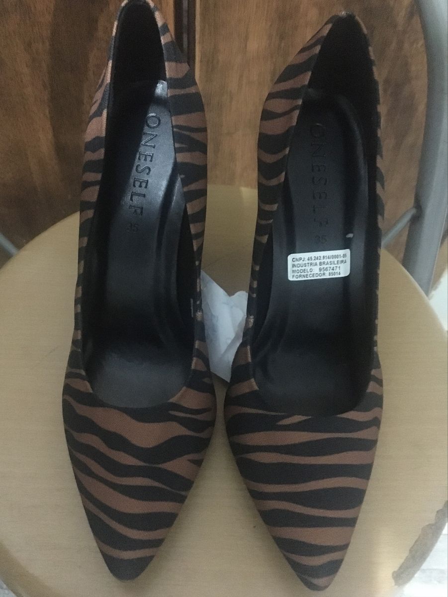 oneself calçados fabrica