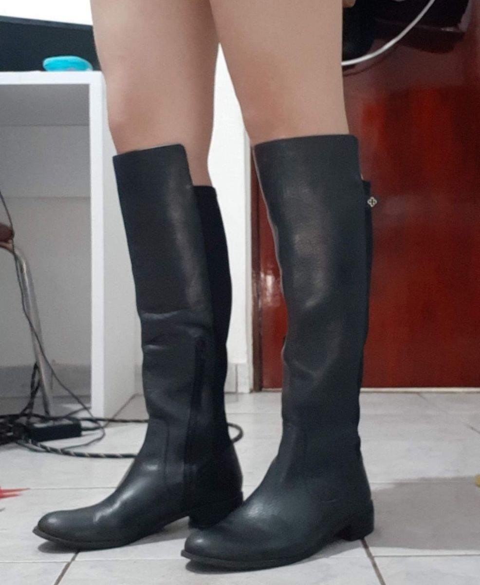 bota de couro feminina capodarte