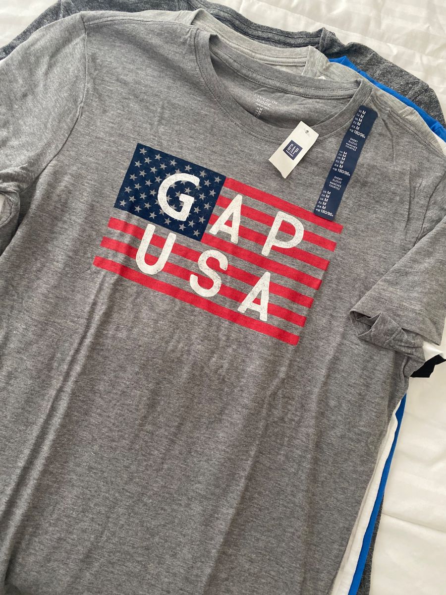 camiseta masculina gap