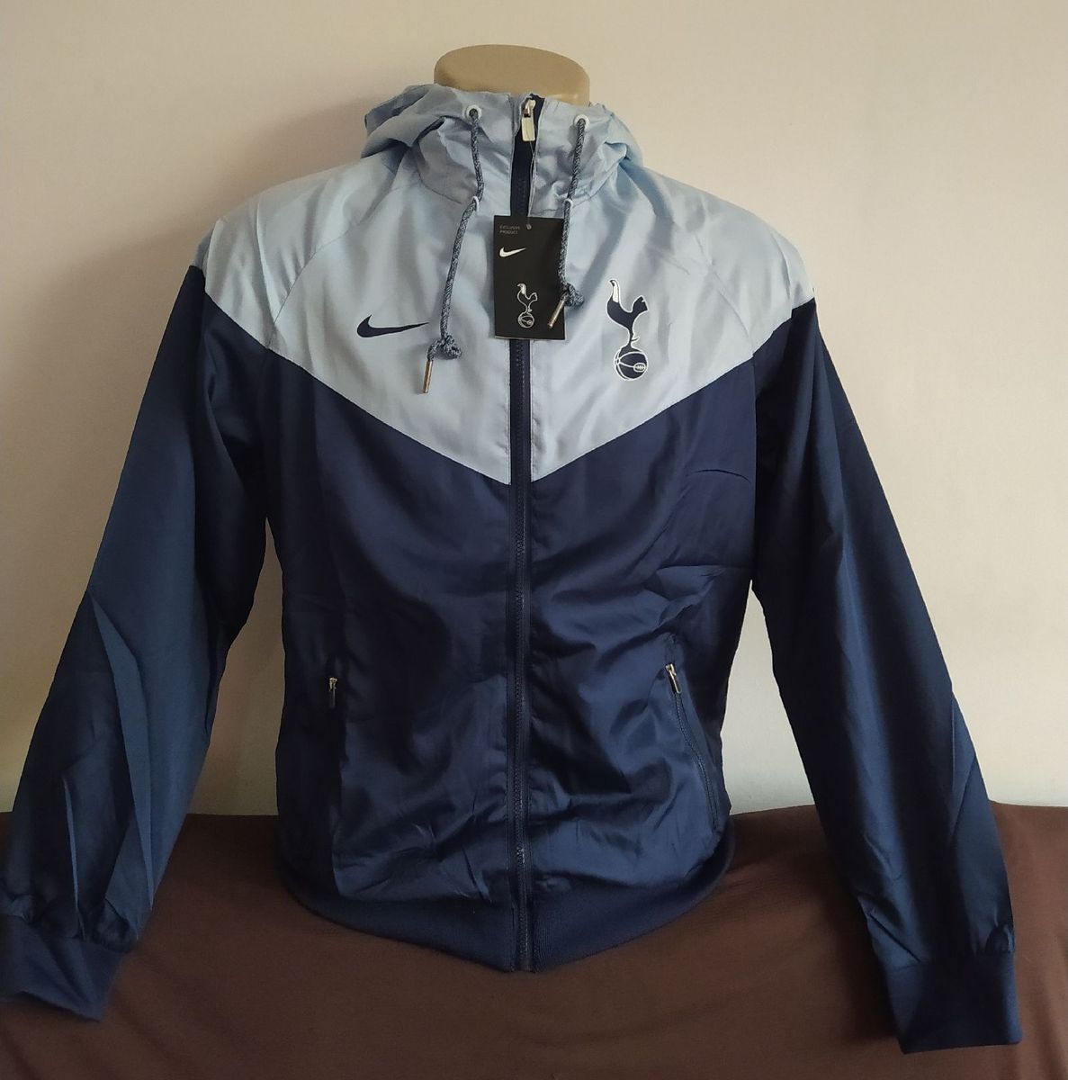 corta vento tottenham roxo