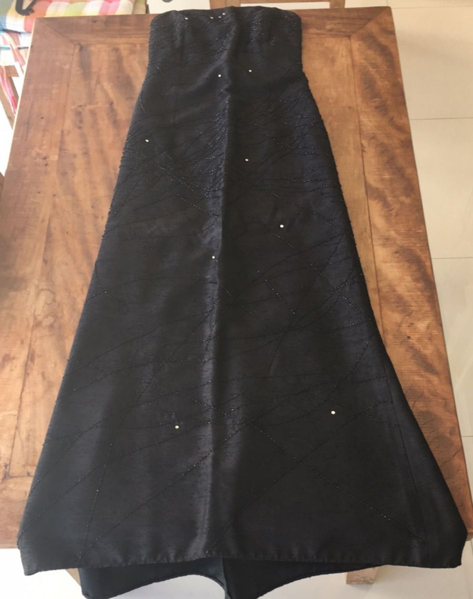 vestido longo acinturado festa