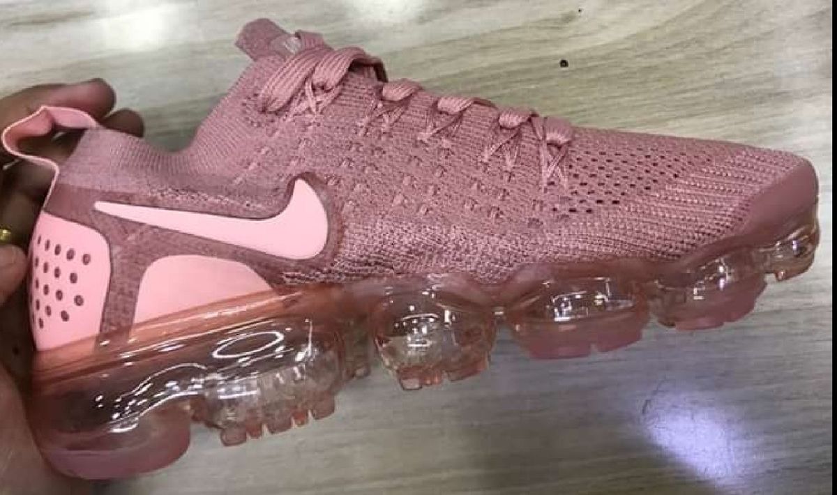 vapormax rosa feminino