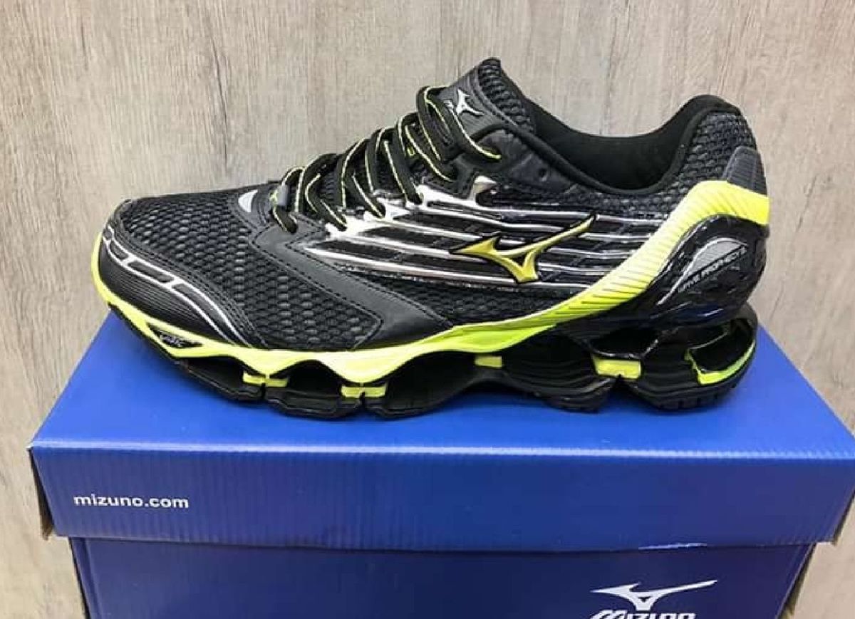 preço de tenis masculino mizuno