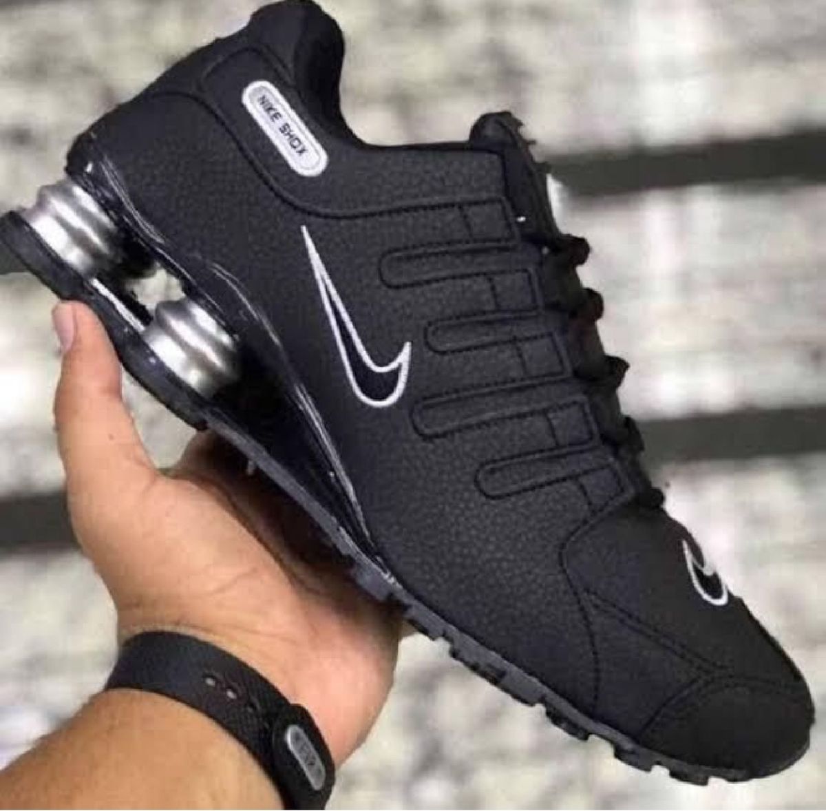 nike shox preto com cinza