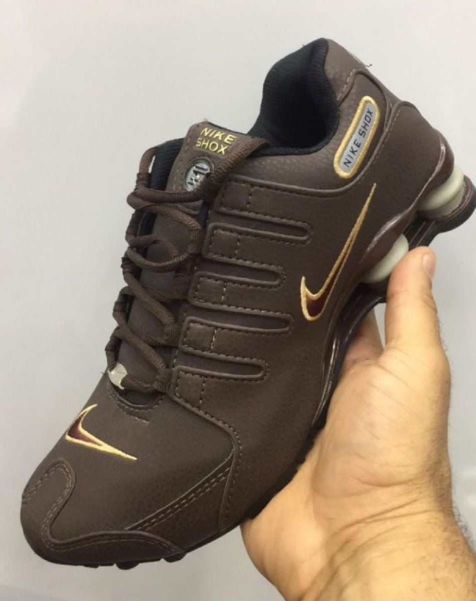 nike shox nz marrom
