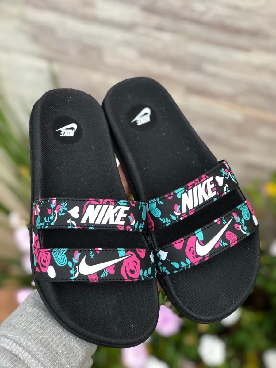 nova sandalia da nike feminina