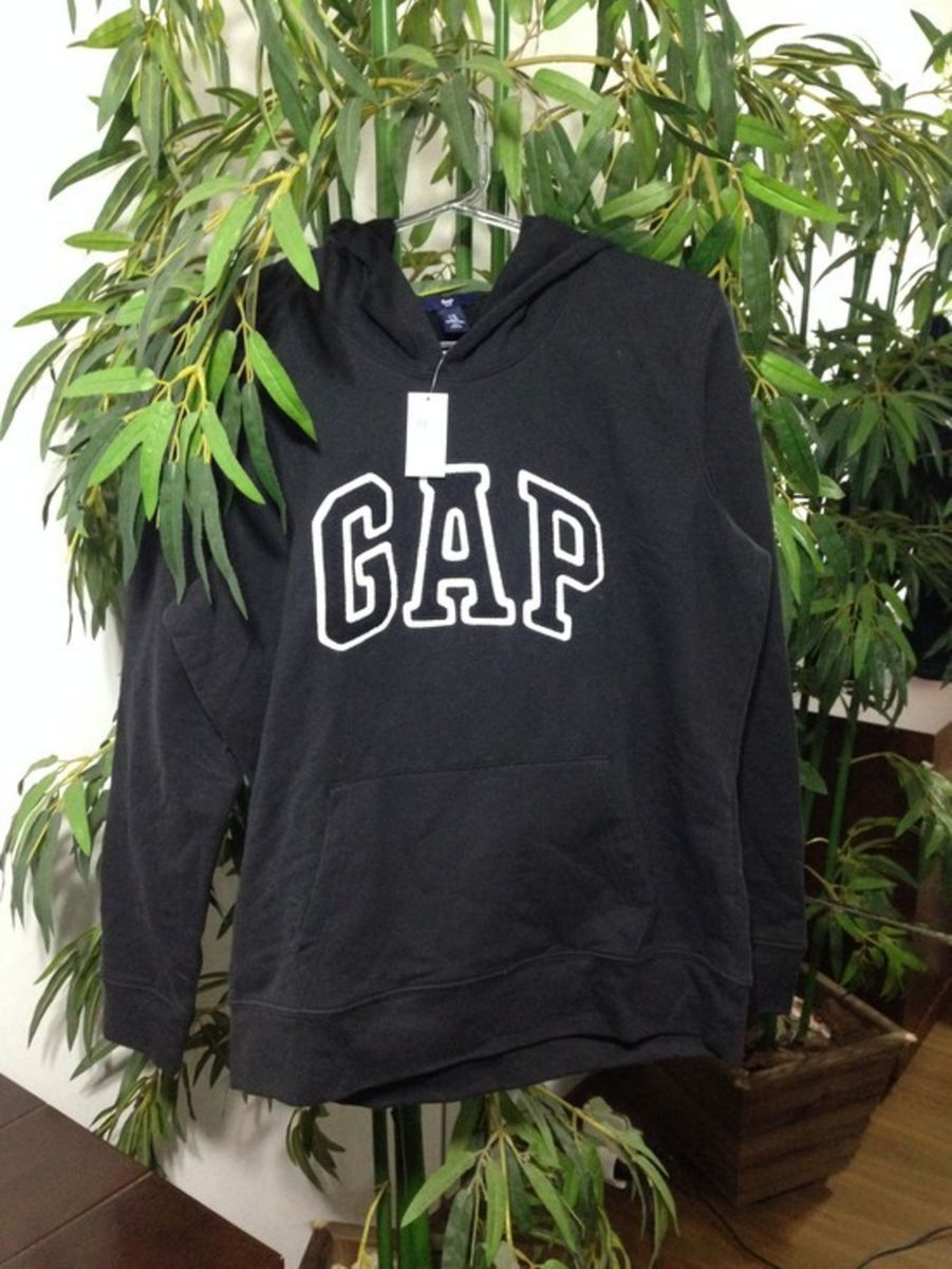 blusa da gap preta