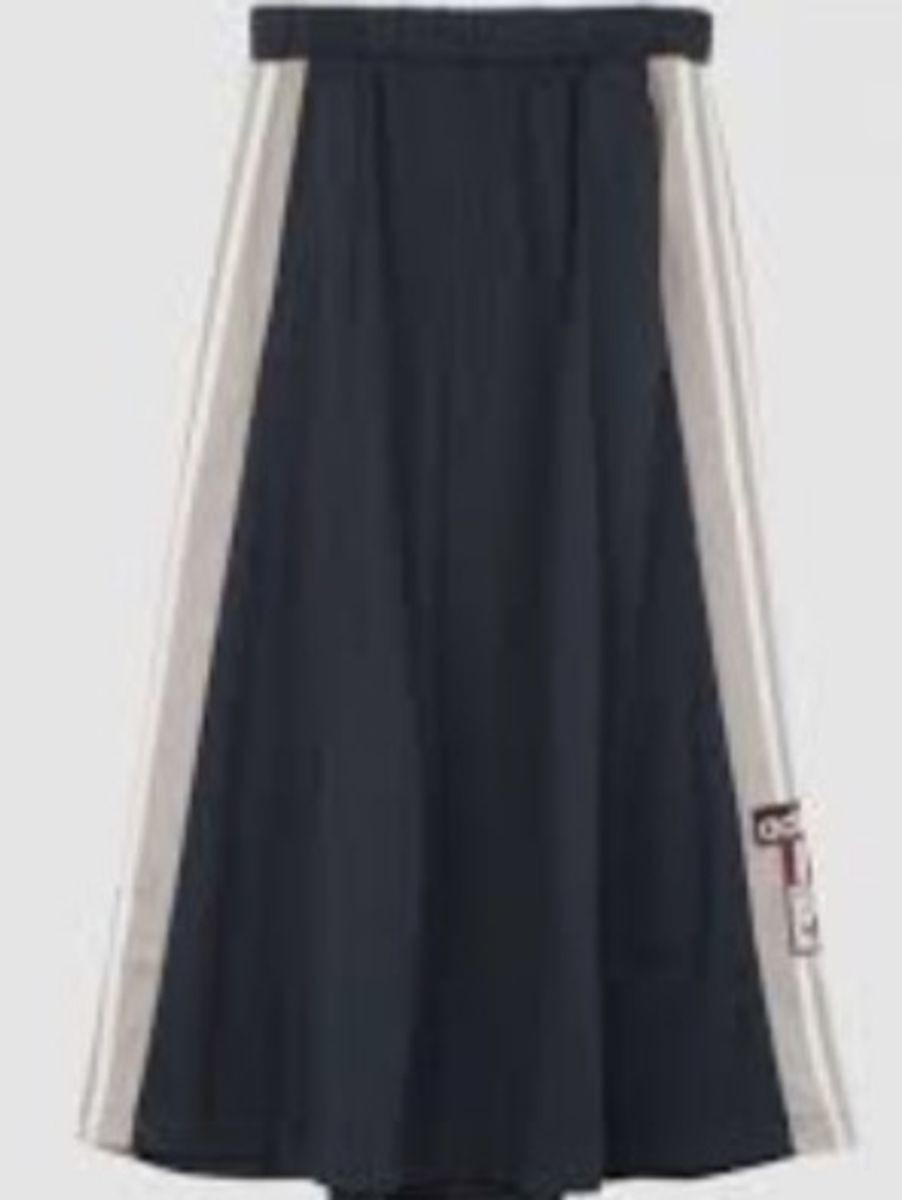 saia longa adidas preta