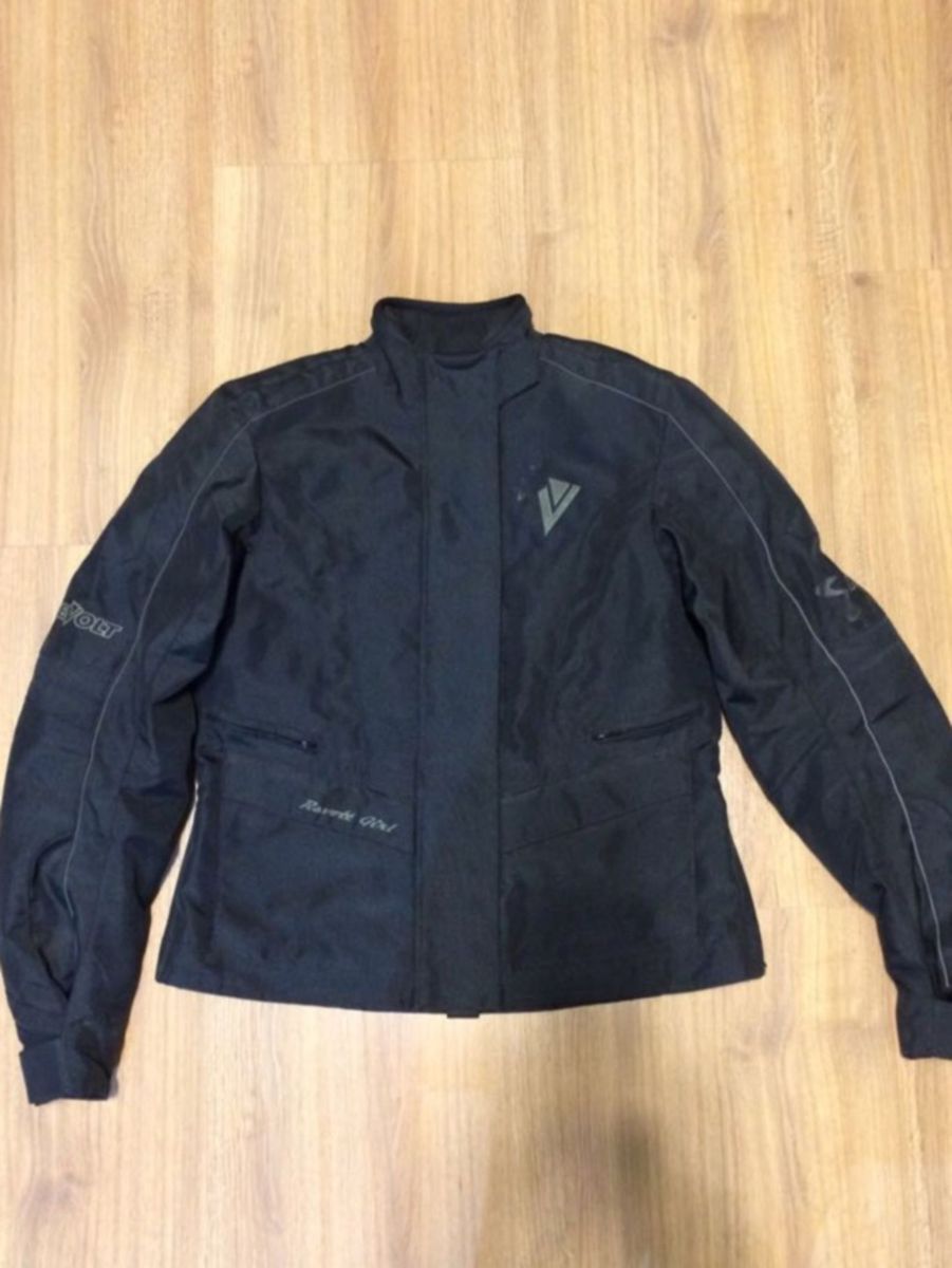 jaqueta revolt impermeavel