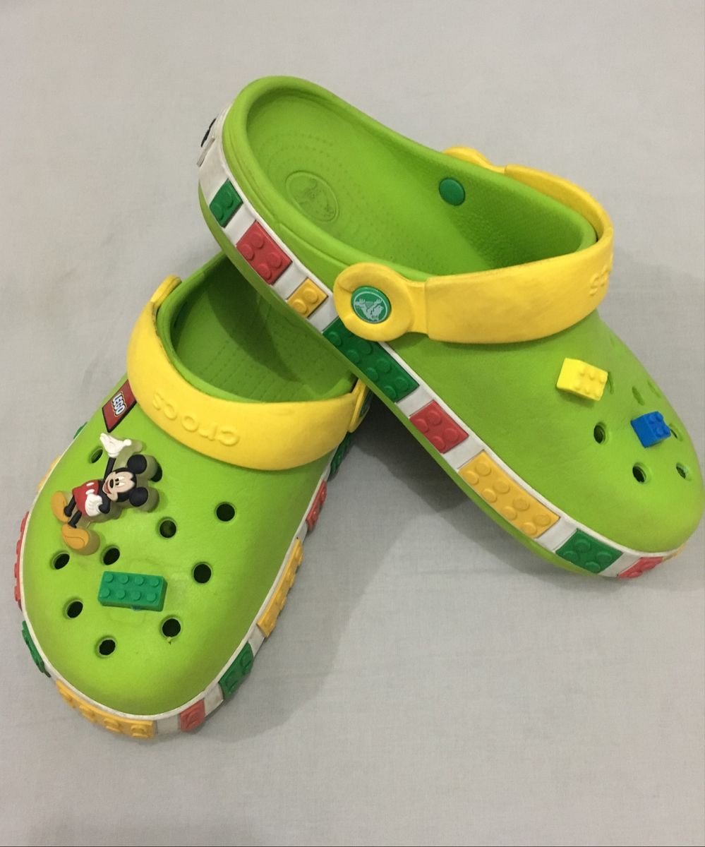 crocs lego original