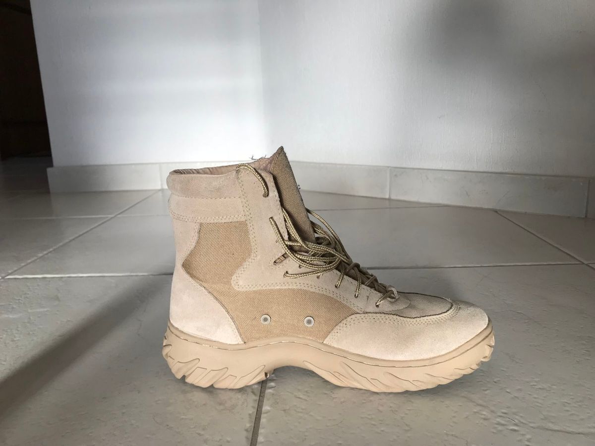 bota militar oakley