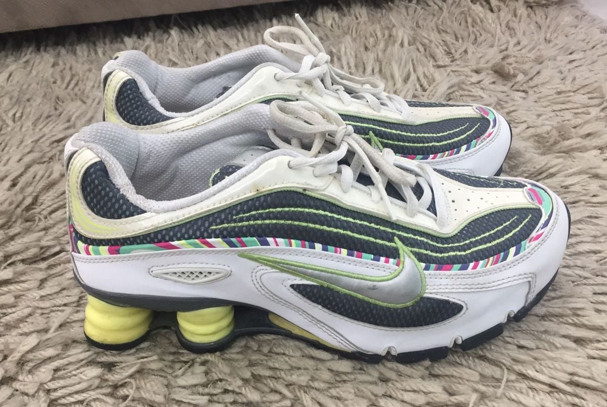 nike shox branco com verde limao nike shox branco com verde limao