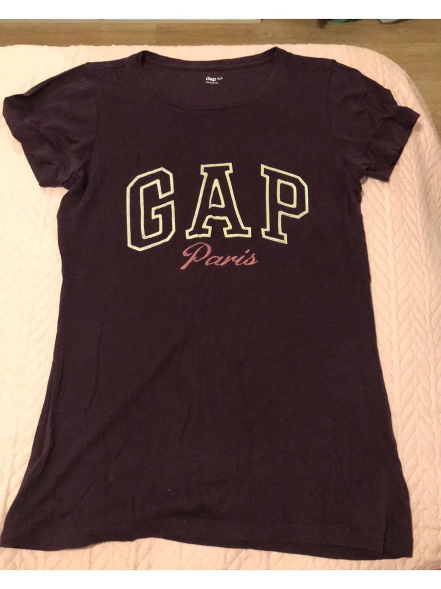 camiseta da gap feminina