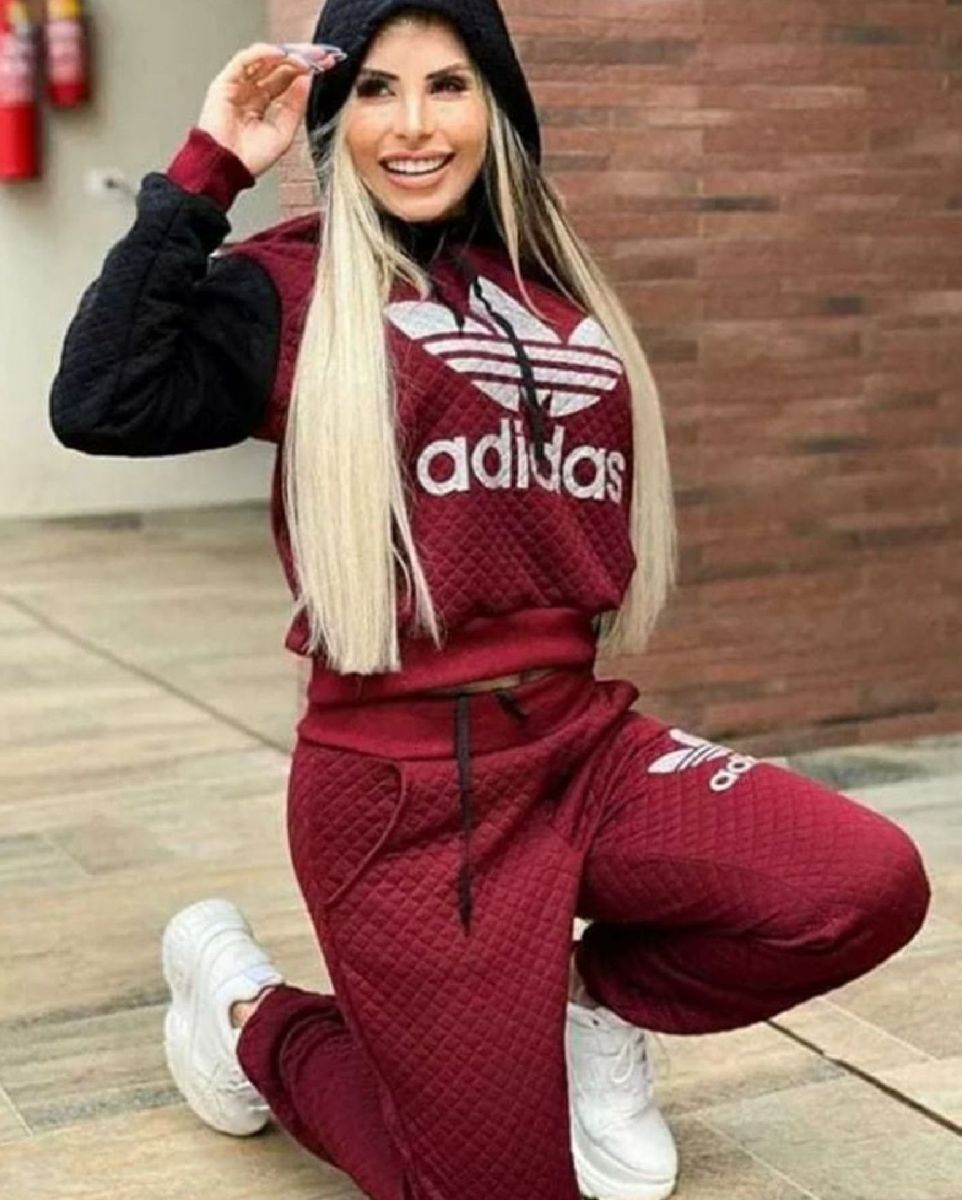 conjunto de moleton feminino da adidas