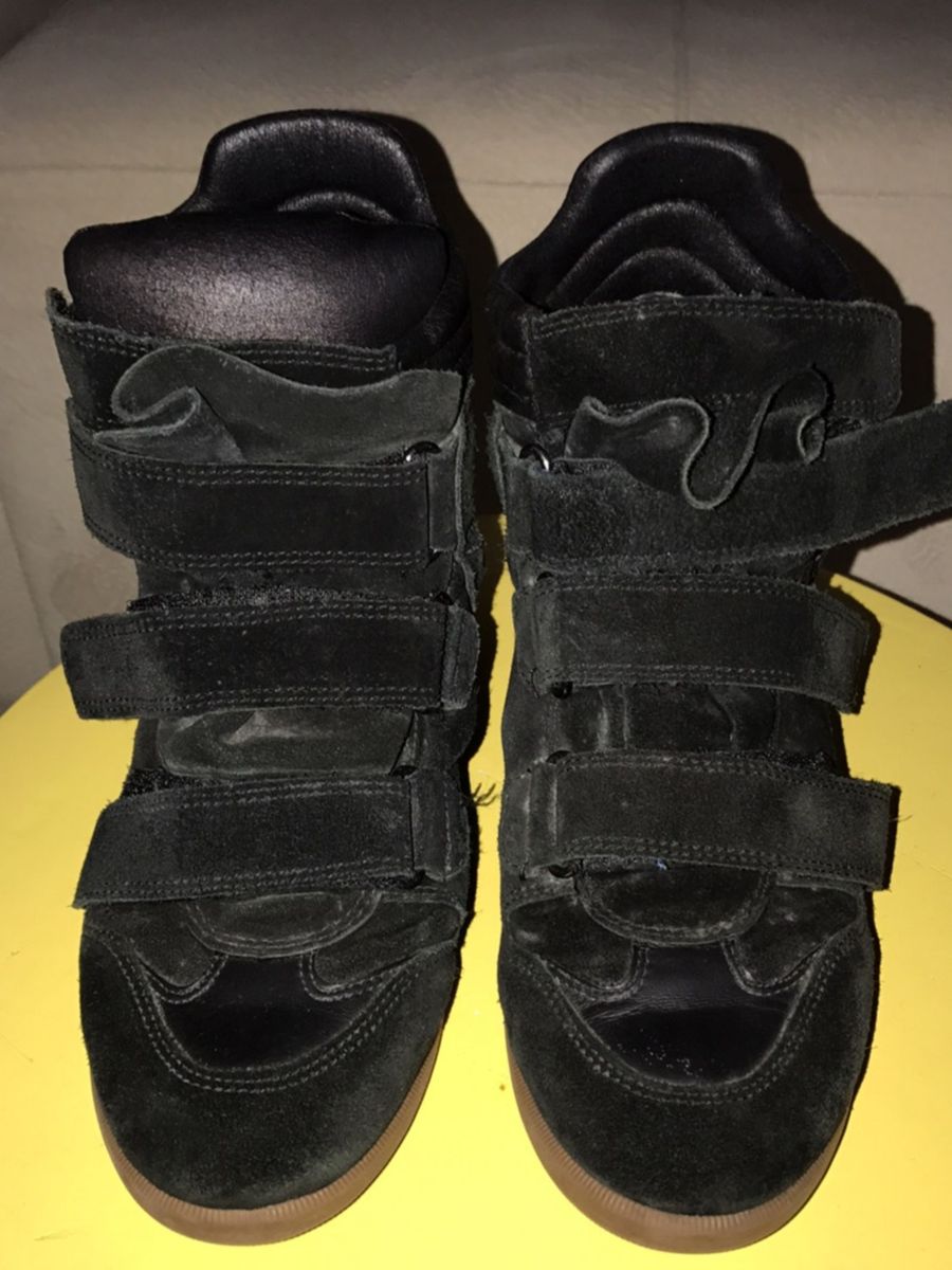 sneaker feminino arezzo