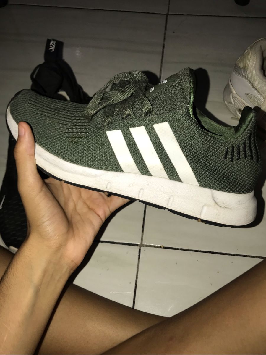 tenis adidas feminino verde militar