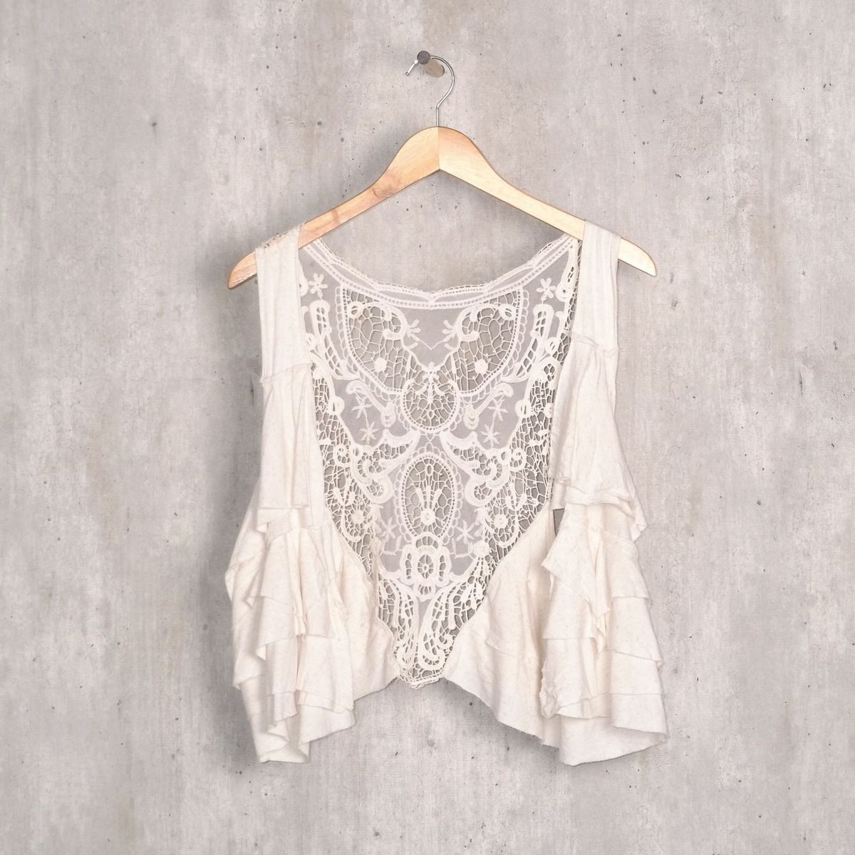blusas femininas de malha com renda