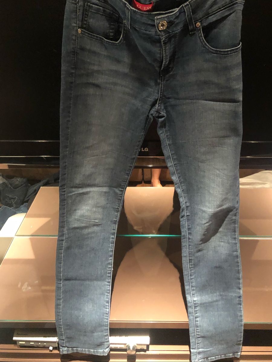 calça jeans guess