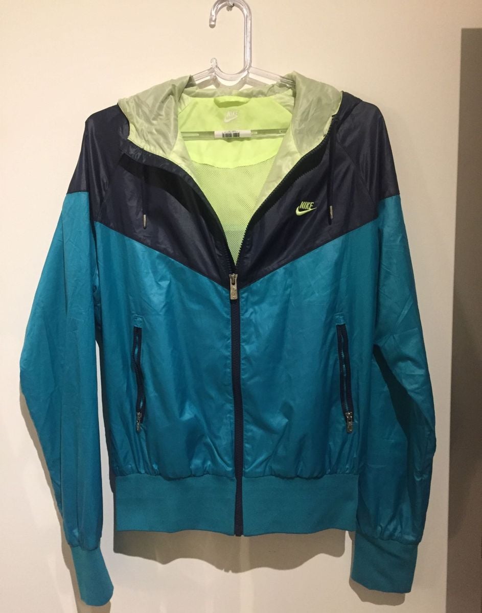 jaqueta de nylon feminina nike