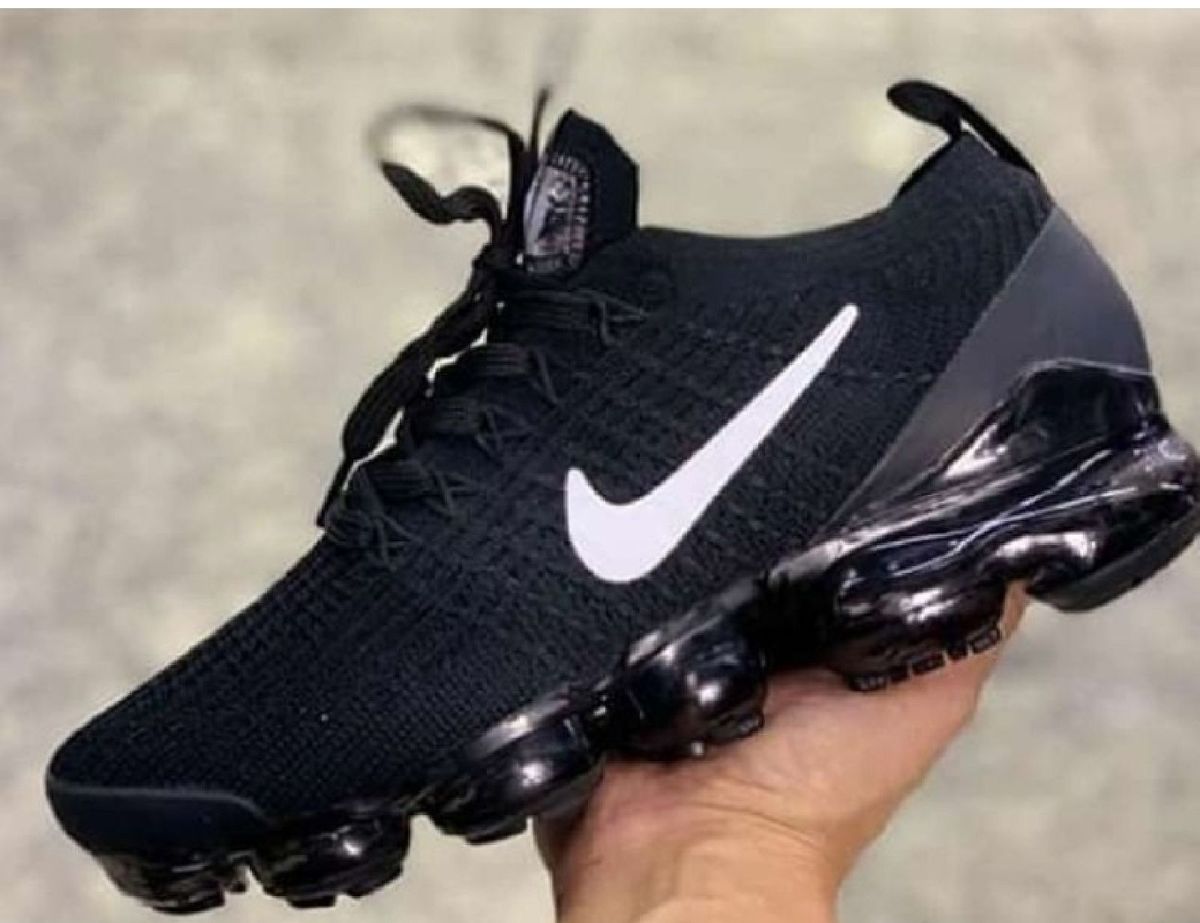 nike vapormax 39