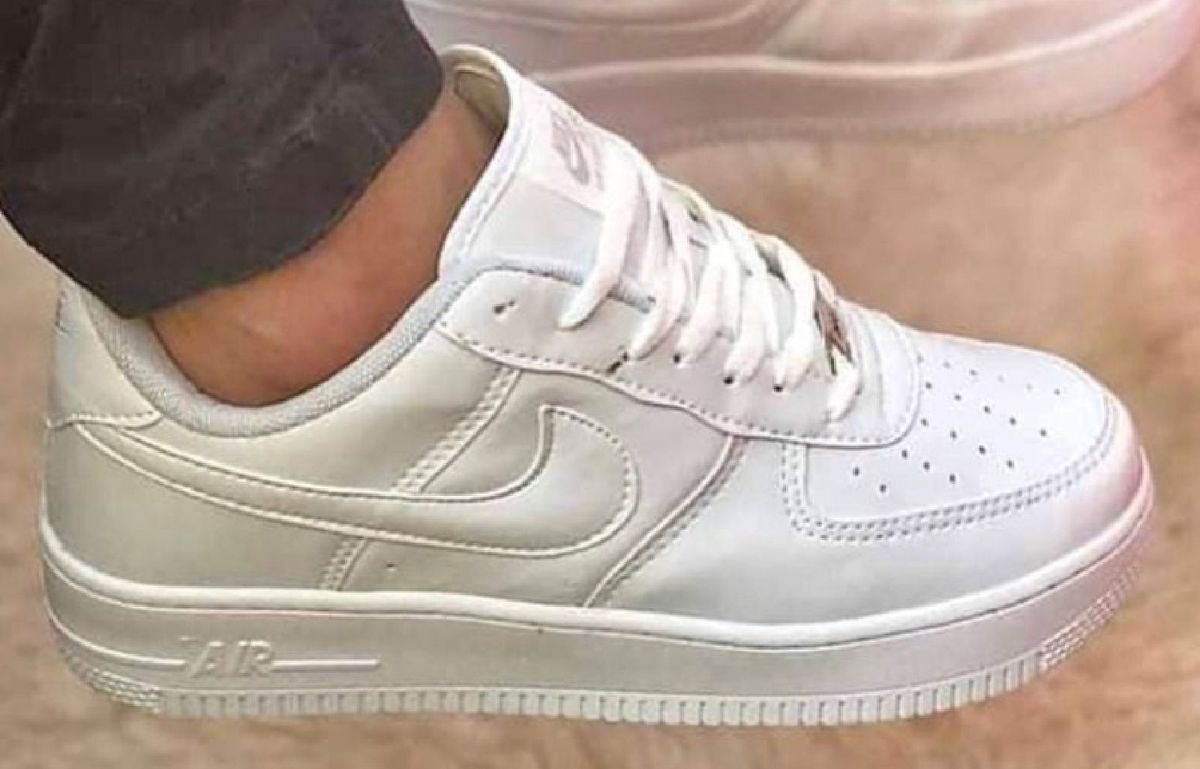 air force preto com listra branca