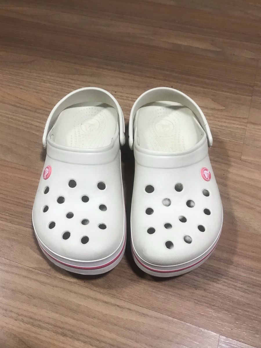 creme crocs