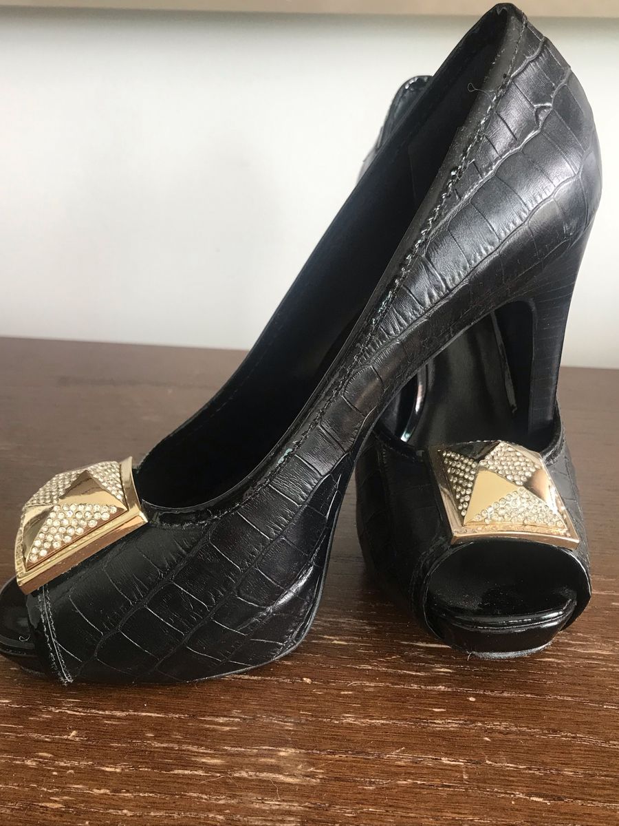 sapato feminino estiloso