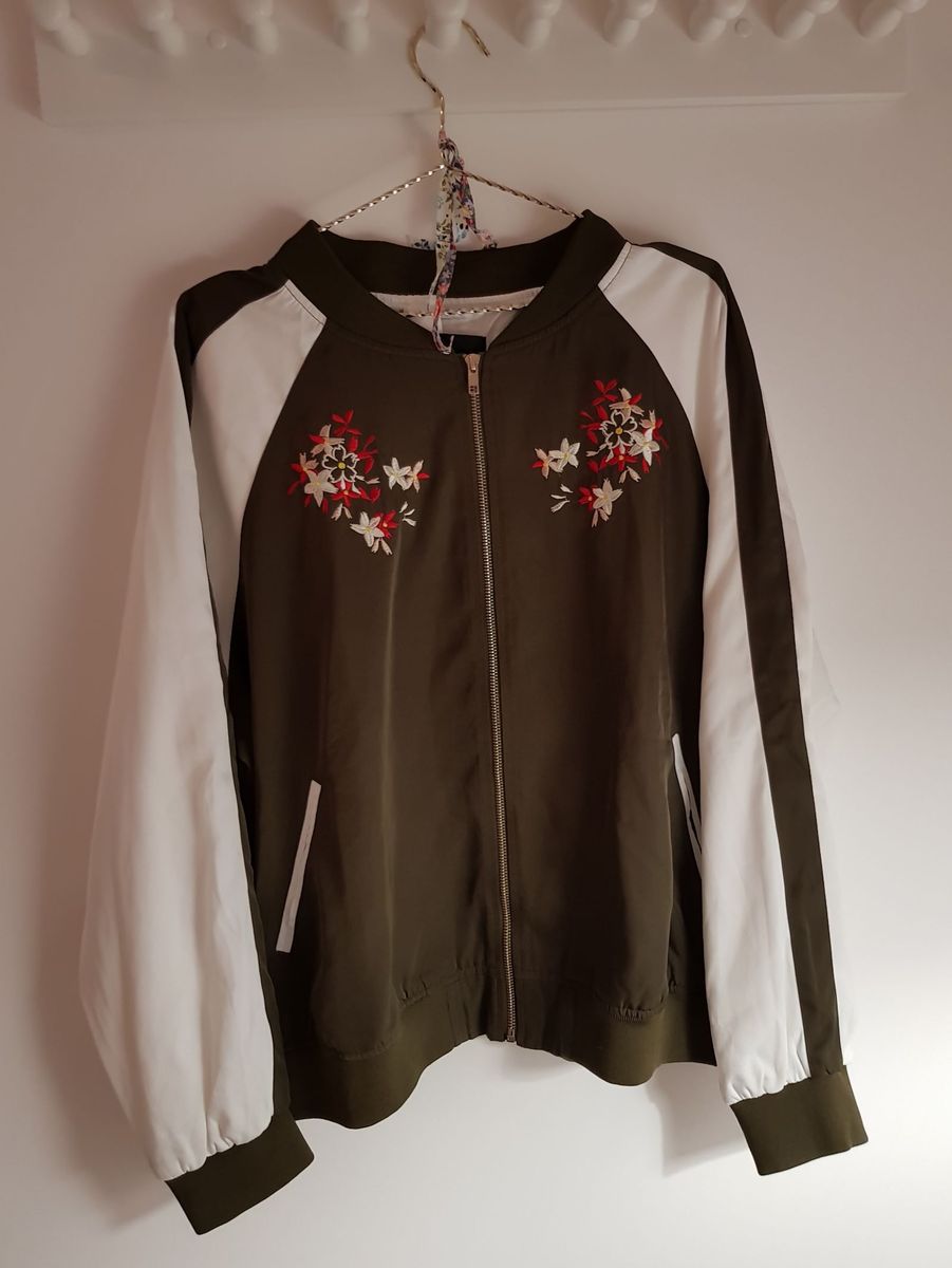 jaqueta verde musgo feminina forever 21