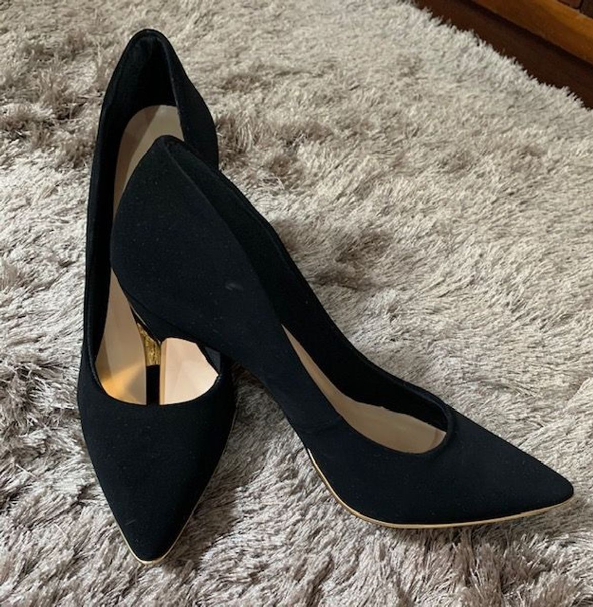 scarpin vermelho constance