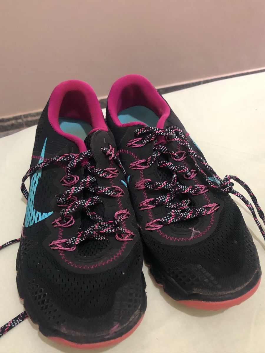 tenis nike para trilha feminino