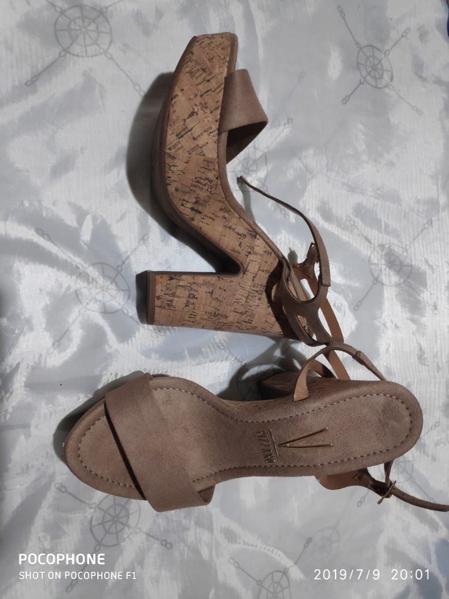 sandalia vizzano babado