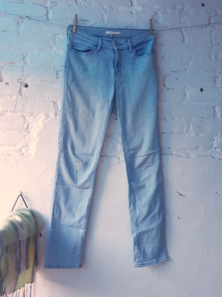 calça levi's 712 feminina