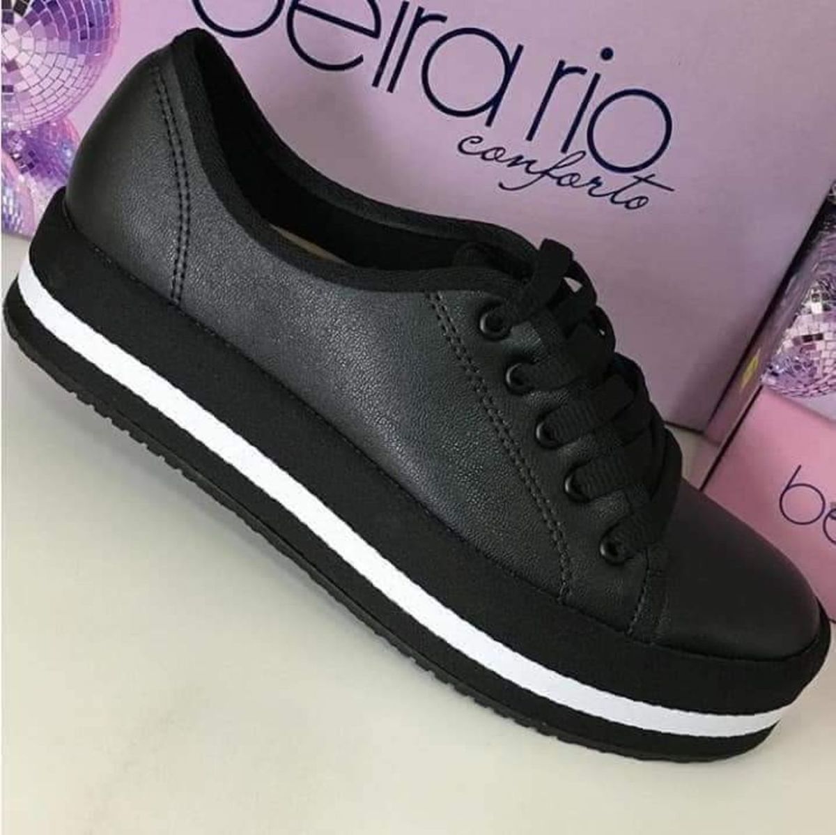 tenis beira rio conforto verniz preto