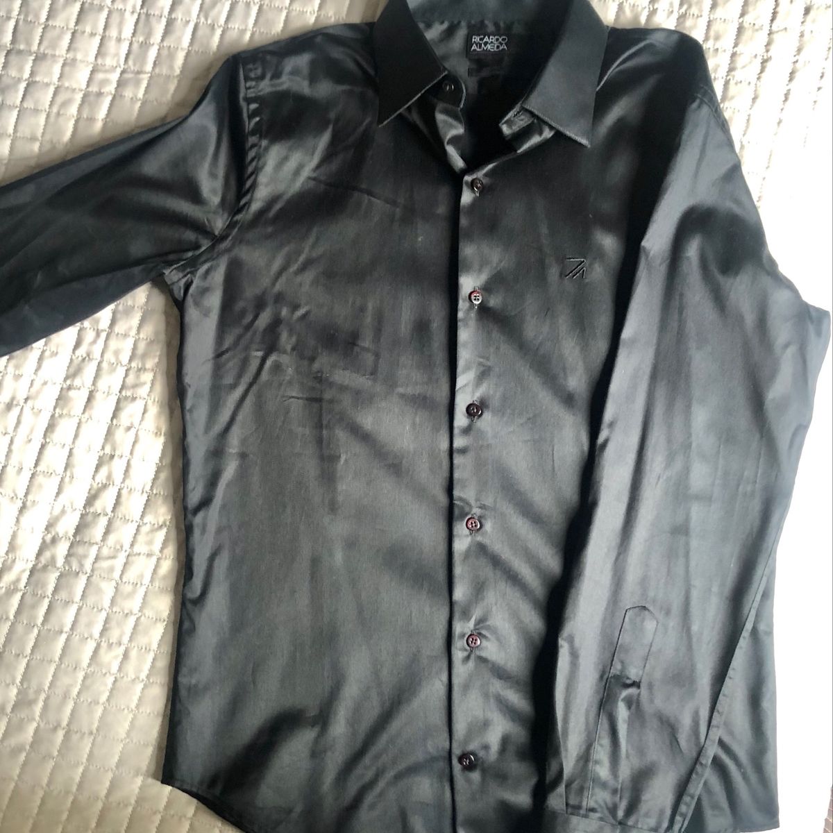 camisa preta ricardo almeida