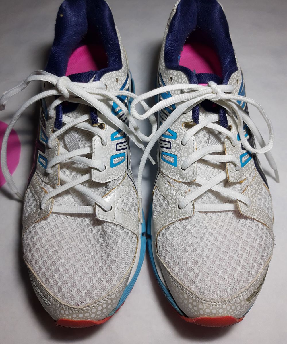 tenis asics feminino numero 33