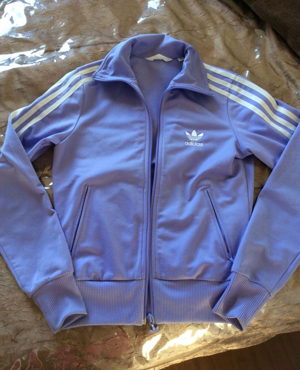 casaco holografico adidas