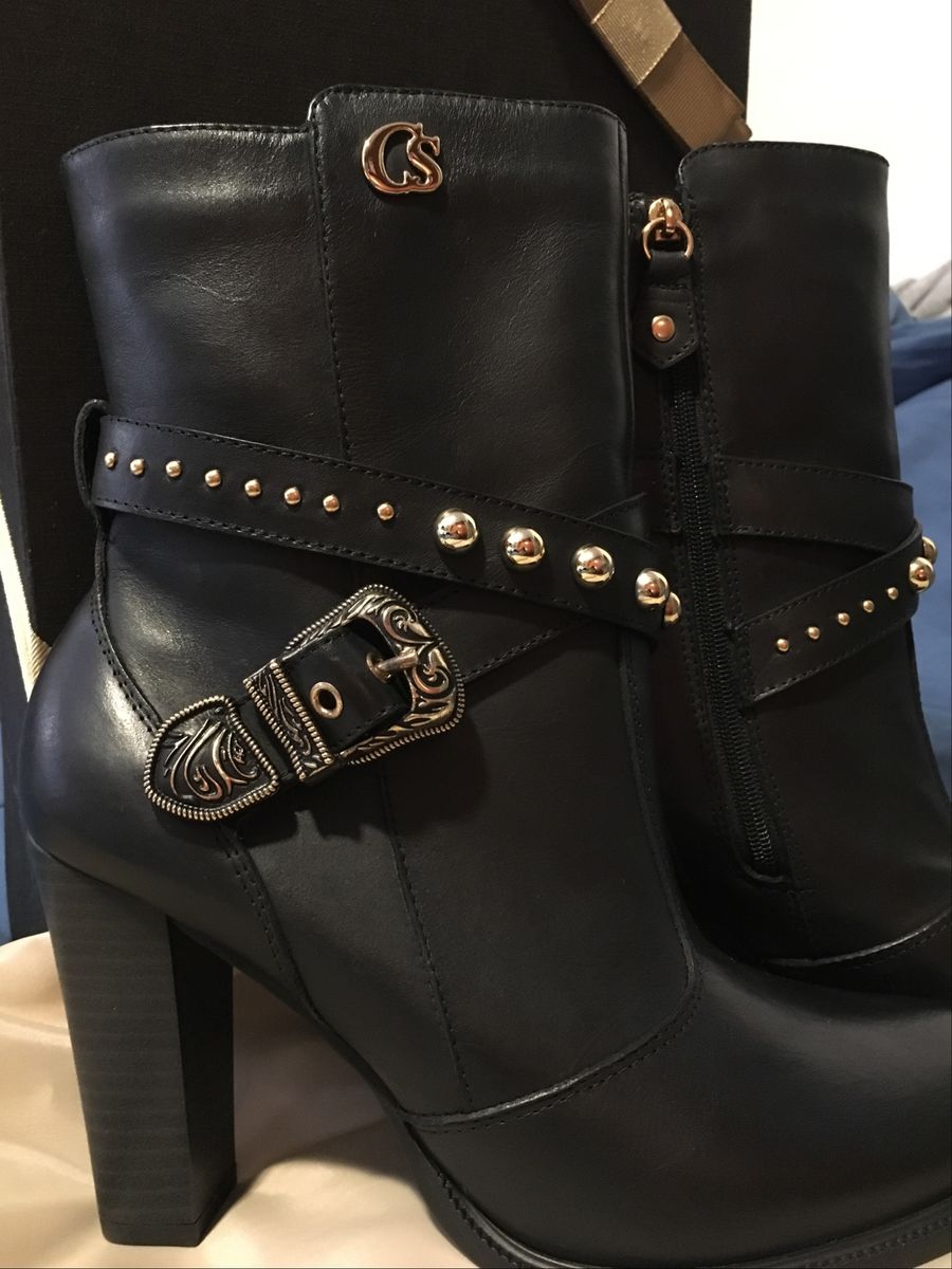 botinha carmen steffens