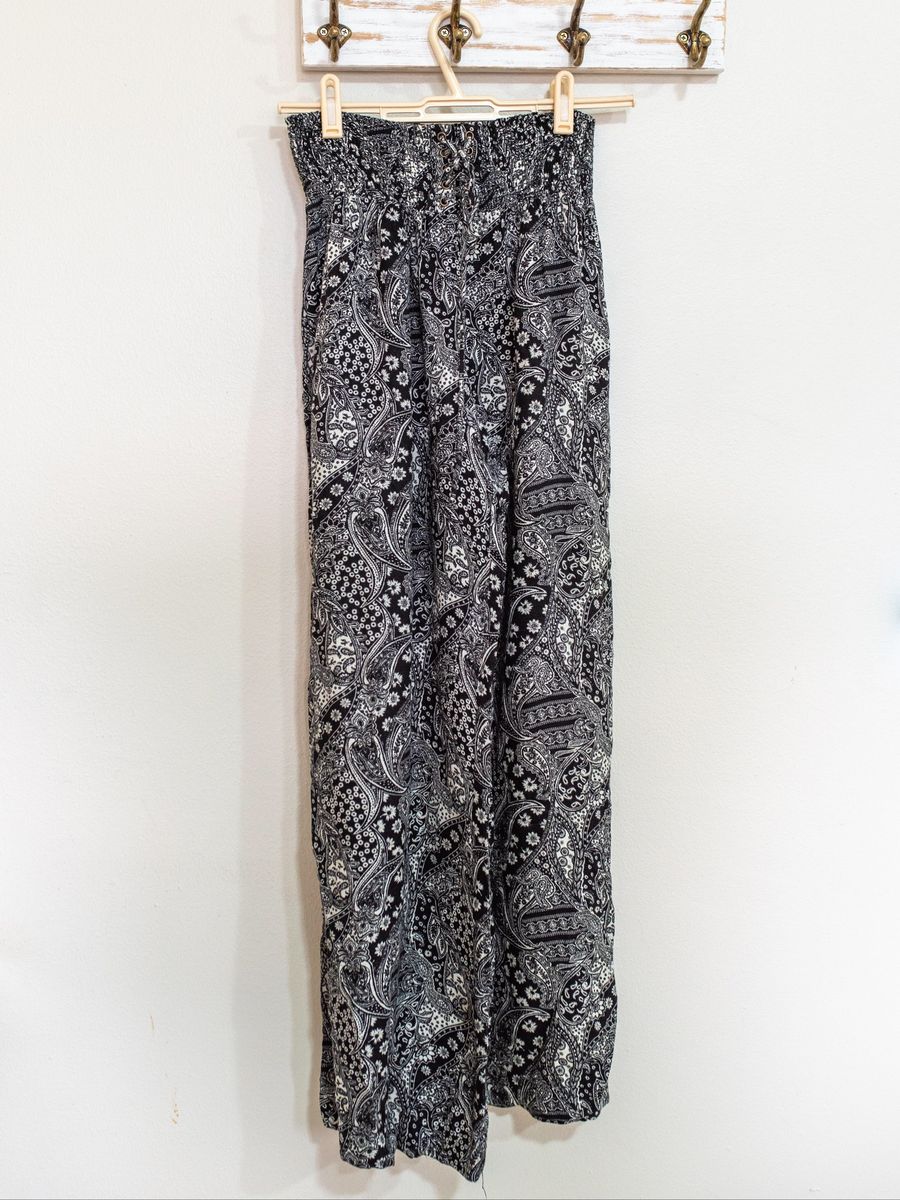 calça pantalona forever 21