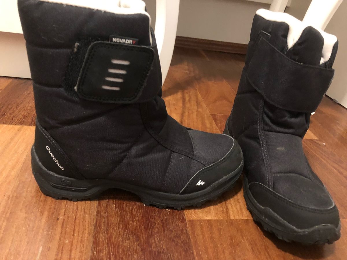 bota feminina quechua impermeavel